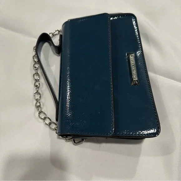 Kendall & Kylie Shiny Dark Blue Crossbody Bag - Picture 3 of 7